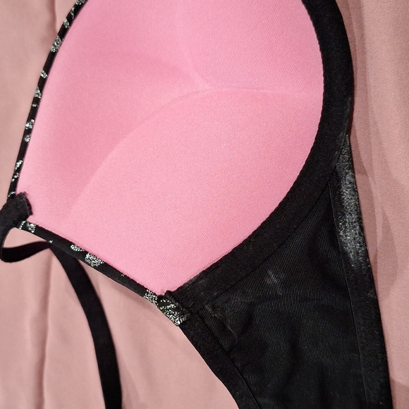 Pink Vicortia Secret Bra 32B - Picture 6 of 12